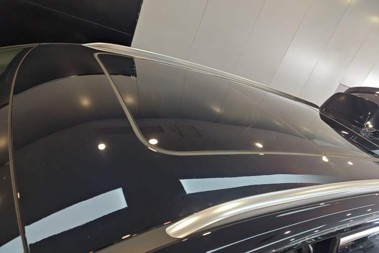 Used Hongqi HS7 PHEV 2024 2.0T PHEV Four-Wheel Drive Flagship Edition 6 Seats Roof