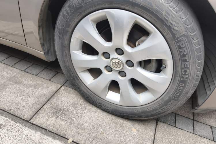 Used Buick Regal 2014 2.0L Leading Fashion Edition
