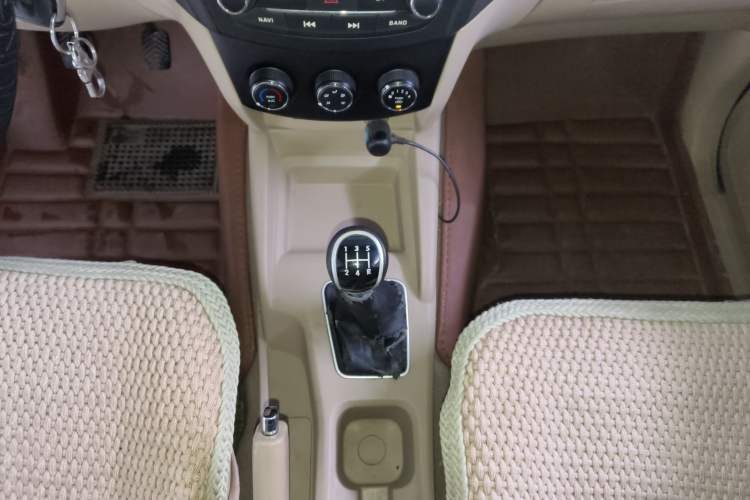 Used Wuling Hongguang 2015 1.5L S1 Standard China V-Emission Standards