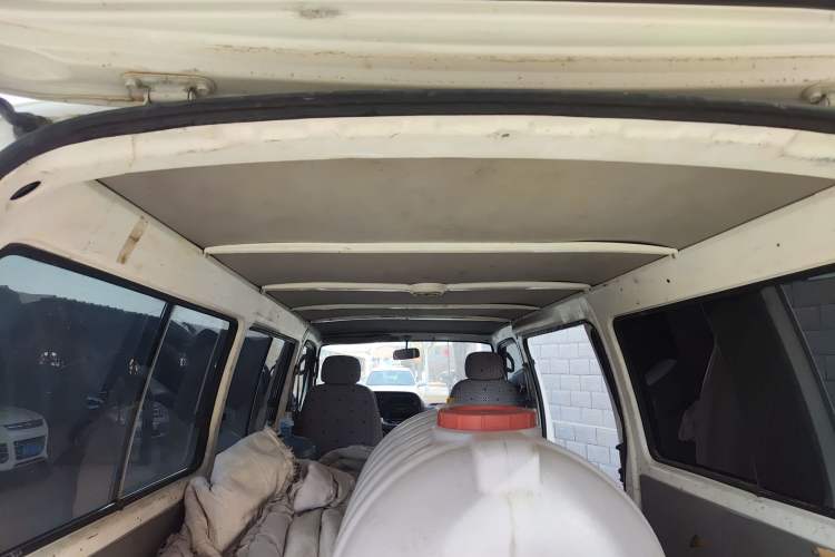 Used Jinbei Hiace 2011 2.0L 5th Generation Kuaiyunwang Standard Version 4G19
