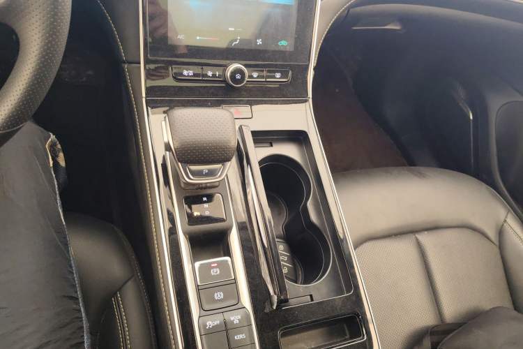 Used Roewe i6 MAX New Energy 2023 EV 420 Skyroof Special Edition Gear Lever