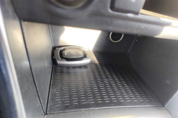 Used BYD Song 2016 Gaishi Edition 1.5TID Automatic Luxury Model
