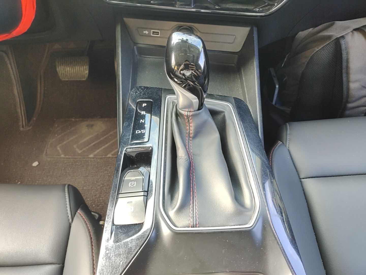 MG 5 2021 Revised Version 180 DVVT CVT Youth Luxury Edition — снимка 16