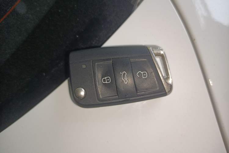 Used Volkswagen Tiguan L 2022 380TSI Automatic All-Wheel Drive R-Line Flagship 7-Seater
