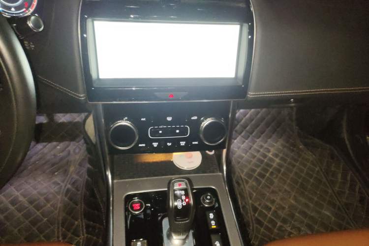 Used Jaguar XEL 2021 2.0T 250 PS R-DYNAMIC S Advanced Sport Edition
