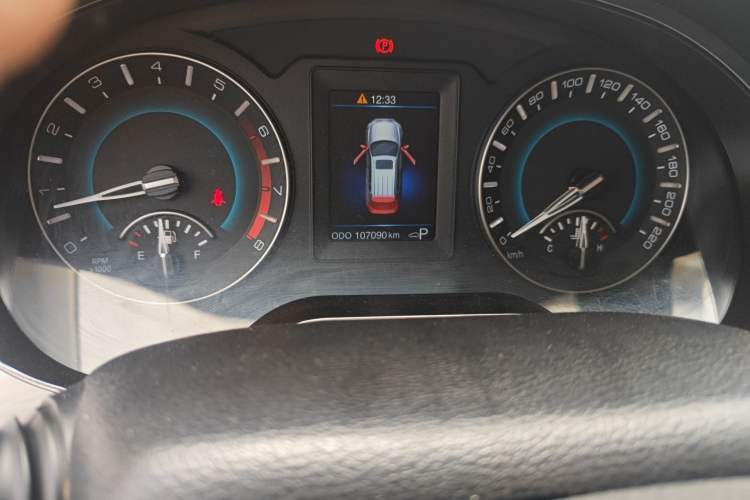 Used Haval H2 2016 Red-Label 1.5T Automatic Two-Wheel Drive Luxury Model Odometer Close Up