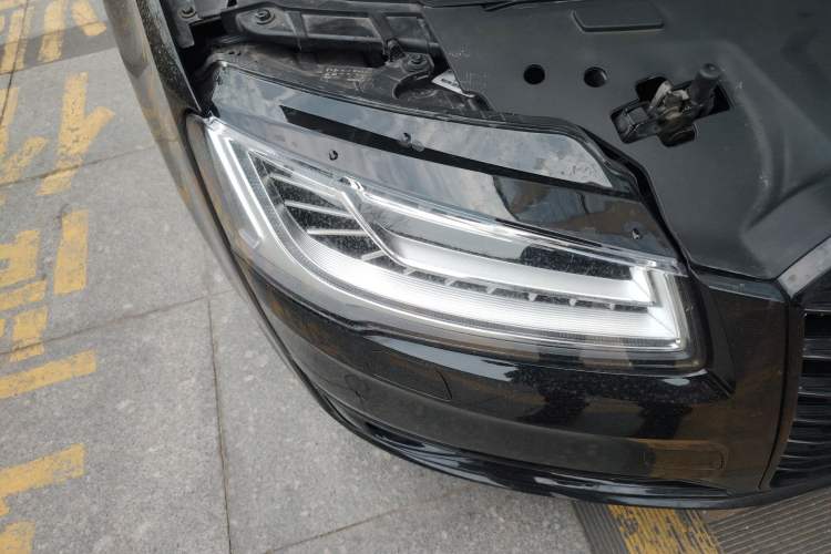 Used Audi A8 2013 A8L 45 TFSI quattro Luxury Model Right Front Headlight