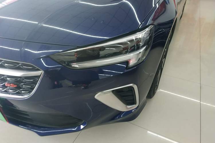 Used Buick Regal 2021 GS 28T Prestige Model
