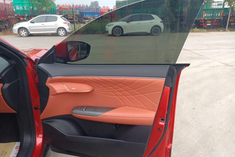 Used Deepal S07 2024 215Max Qiankun Intelligent Driving ADS SE Range-Extended Version