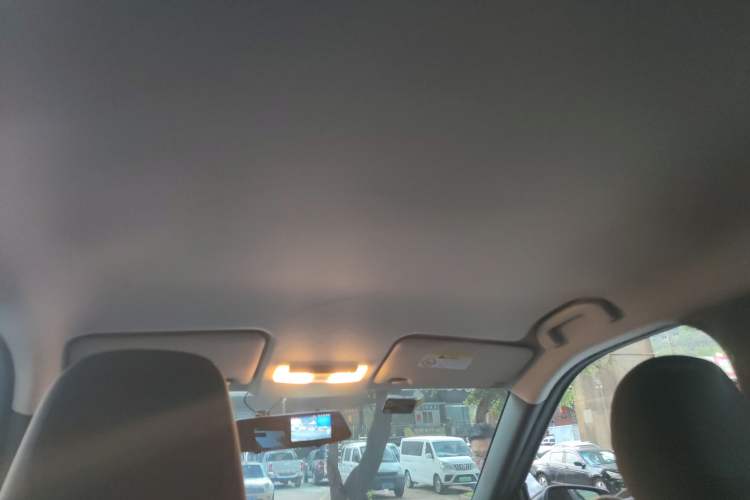 Used Nissan Kicks 2019 1.5L Manual Cool Edition