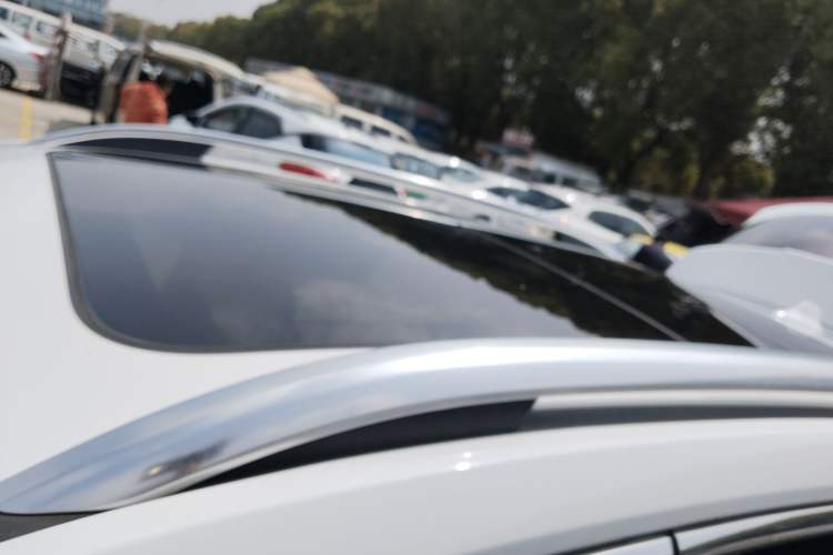 Used Roewe RX5 2020 20T Automatic 4G Connect Superior Flagship Edition