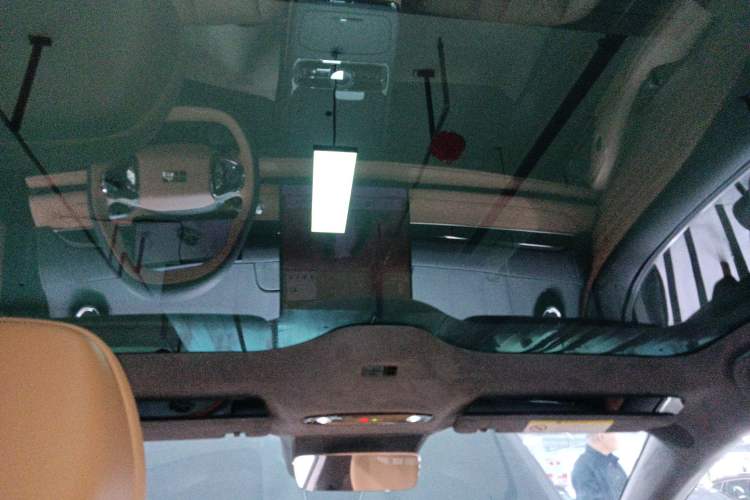 Used Geely Galaxy 8 2025 130km EM-P Starship Edition Headliner