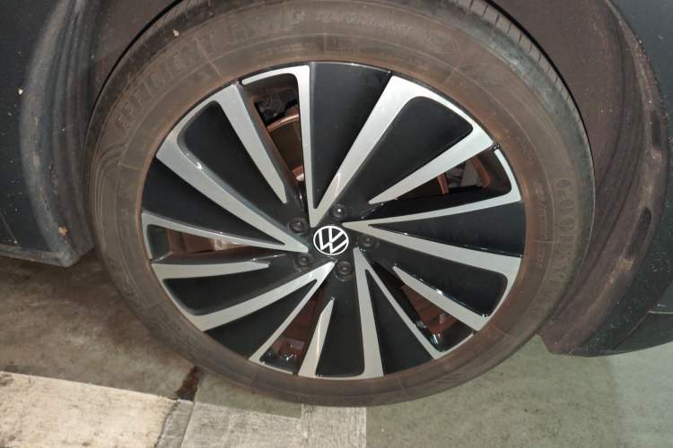 Used Volkswagen ID.4 X 2021 Pro Smart Long-Range Edition