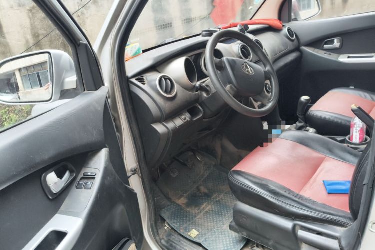 Used CHANGAN KAICHENG Ounuo S 2012 1.5L Standard Version
