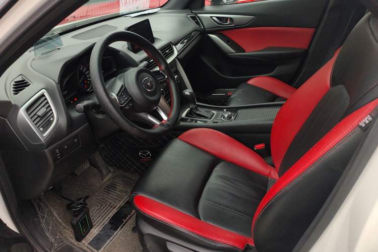 Used Mazda CX-4 2018 2.0L Automatic 2WD ZhiLing Tech Edition China V Standard
