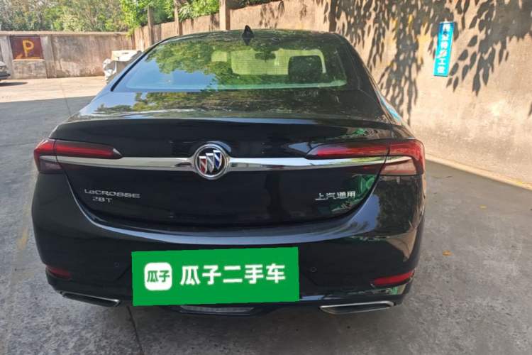 Used Buick LaCrosse 2019 28T Luxury Version
