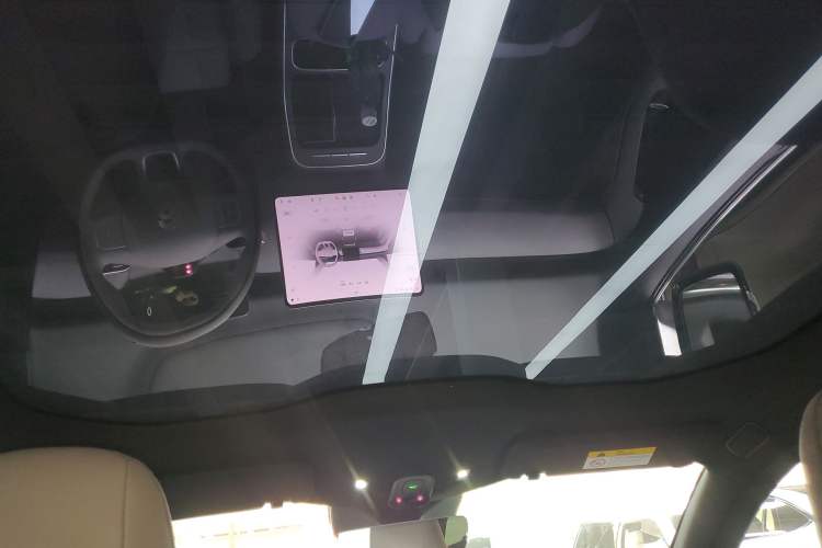 Used Nio ET5T 2025 75 kWh Touring Headliner