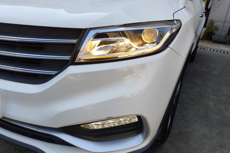 Used Dongfeng Fengon 580 2020 1.5T CVT Luxury Edition
