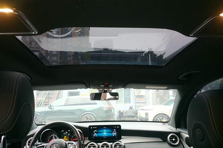 Used Mercedes-Benz GLC 2020 GLC 260 L 4MATIC Dynamic Model
