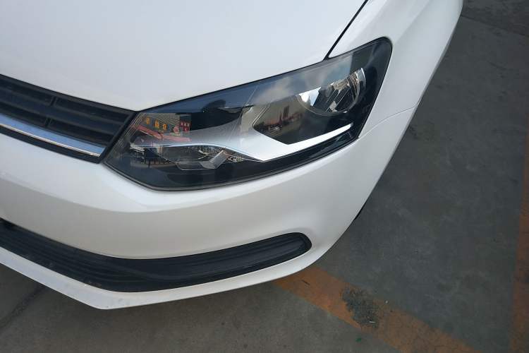 Used Volkswagen Polo 2016 1.4L Automatic Trendy Model
