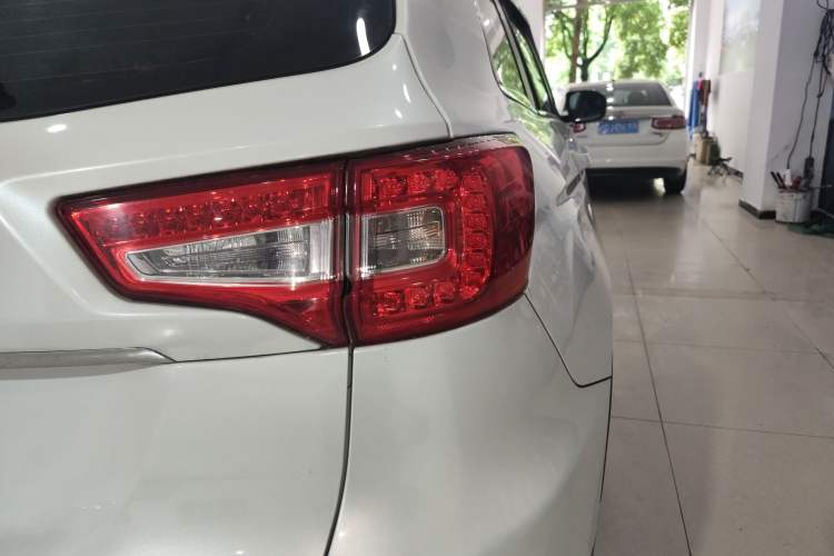 Used CHANGAN CS75 2014 2.0L Manual Leading Version China IV Standard Right Rear Taillight