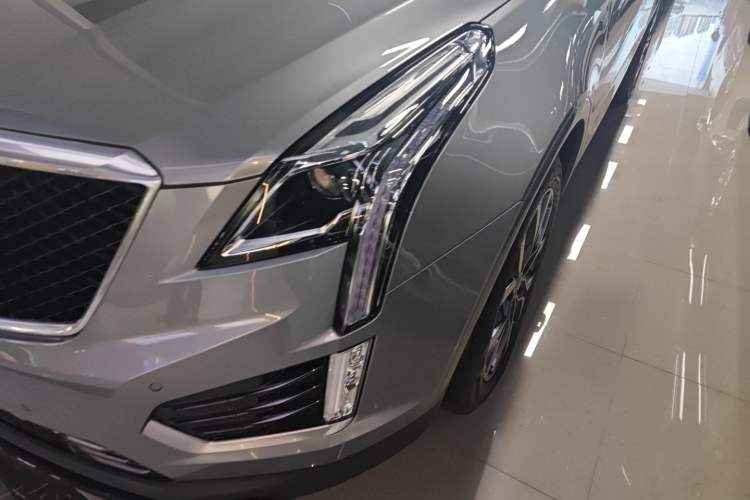 Used Cadillac XT5 2022 2.0T Four-Wheel Drive Luxury Version (Hummingbird Edition)
