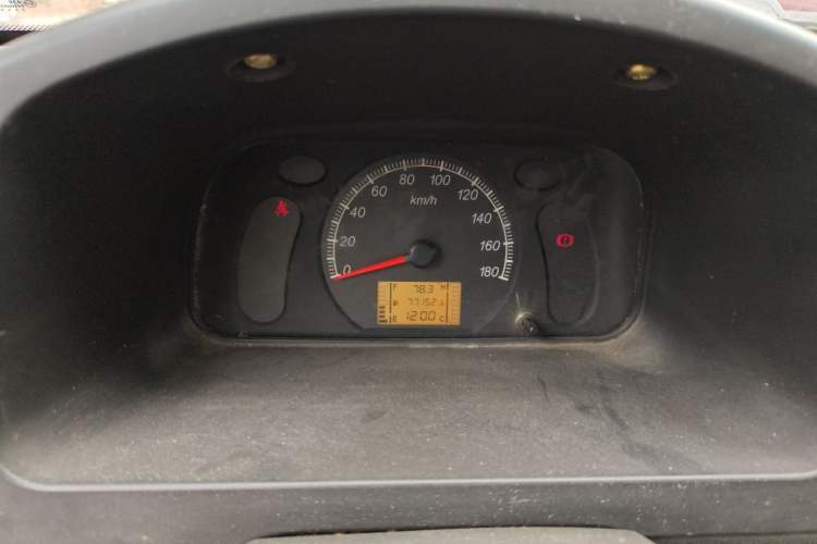 Used Wuling Zhiguang 2013 1.0L Practical Version