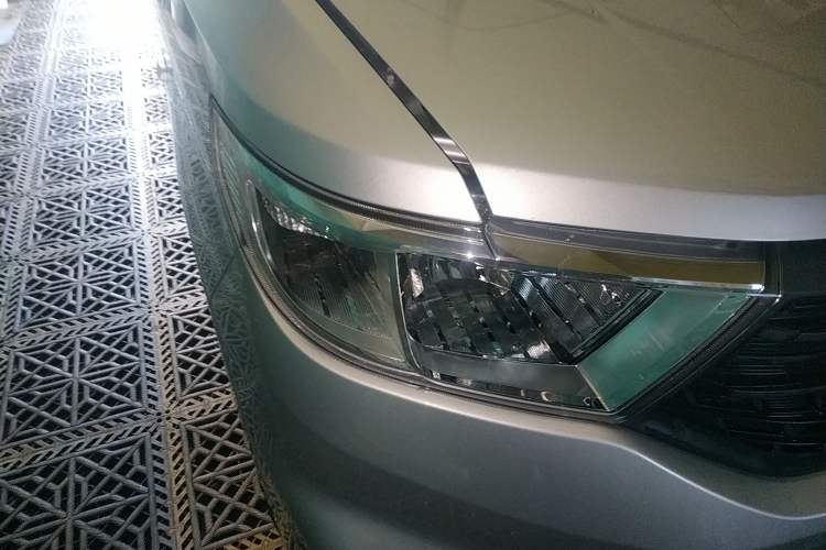 Used Wuling Hongguang V 2022 1.5L Jingqu Edition Electric-Assist LAR