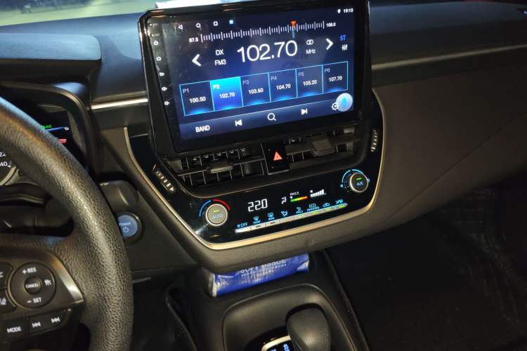 Used Toyota Levin 2022 Dual-Motor 1.8H E-CVT Leading Edition
