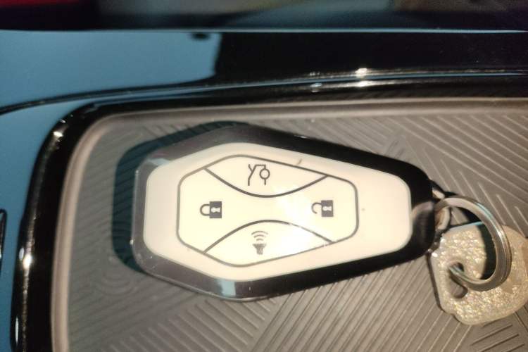 Used ARCFOX Alpha T 2021 600H