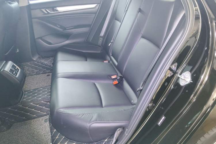 Used Honda Accord 2018 260TURBO Elite Edition China VI Left Rear Seat