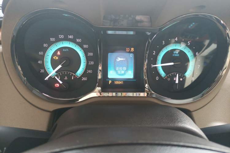 Used Buick LaCrosse 2010 2.4L Haoya Edition Odometer Close Up