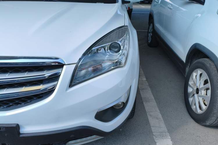 Used Changan CS35 2016 1.6L Manual Luxury Model China V Standard