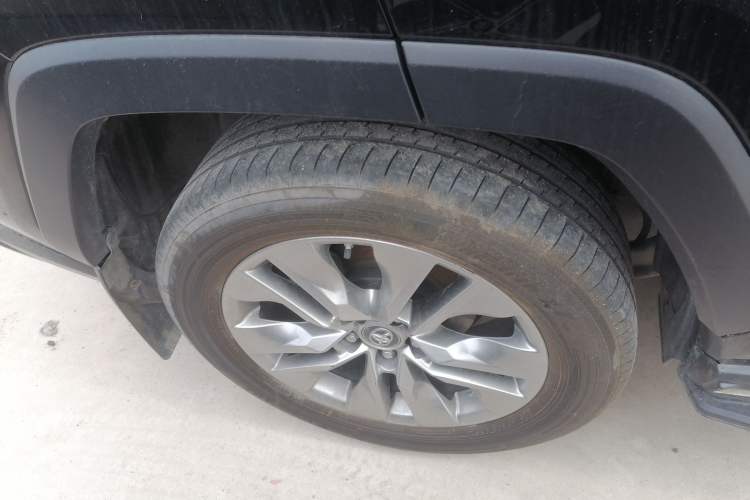 Used Toyota Wildlander 2022 2.0L CVT Two-Wheel Drive Luxury PLUS Edition