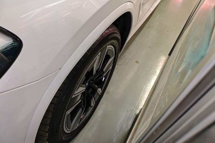 Used BMW iX3 2023 Leading Model