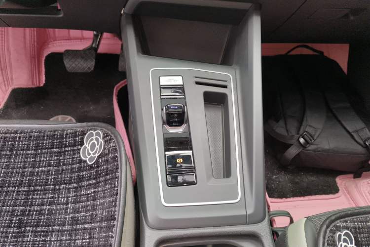 Used Volkswagen Golf 2023 280TSI DSG Pro Gear Lever