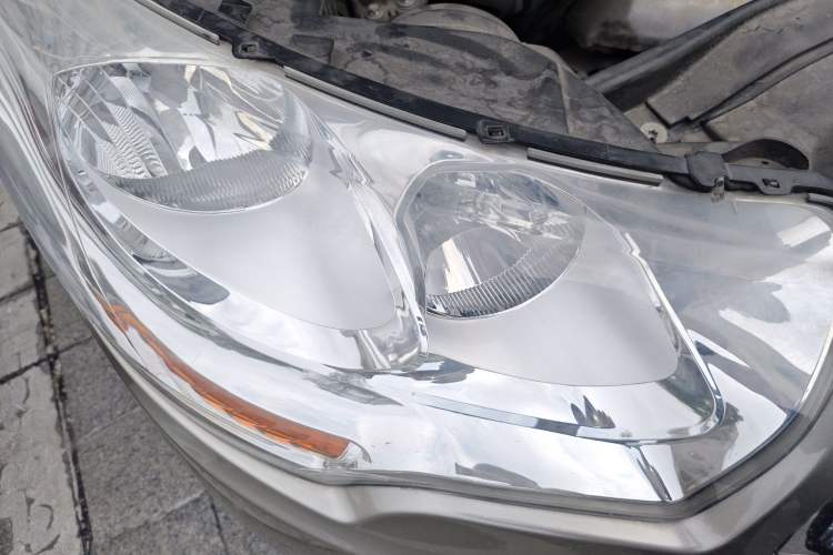 Used Citroen C4L 2013 1.8L Automatic Jingzhi Edition
