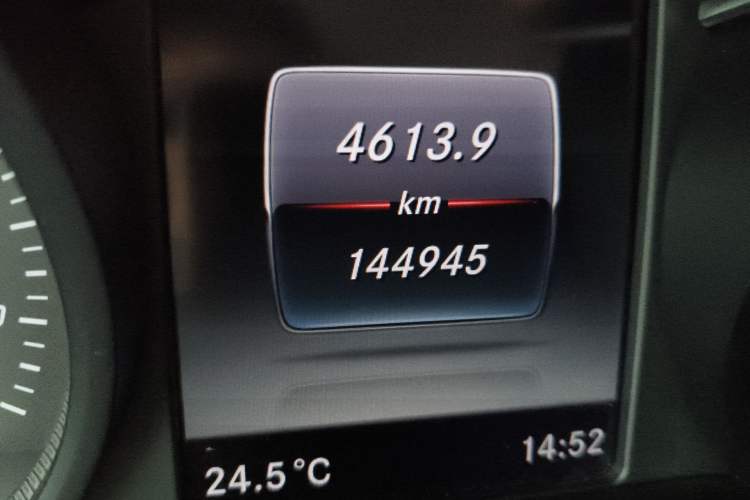 Used Mercedes-Benz V-Class 2017 V 260 L Prestige Extended Edition