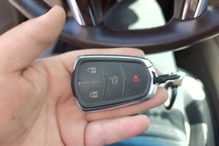 Used Cadillac XTS 2015 28T Comfort Model
