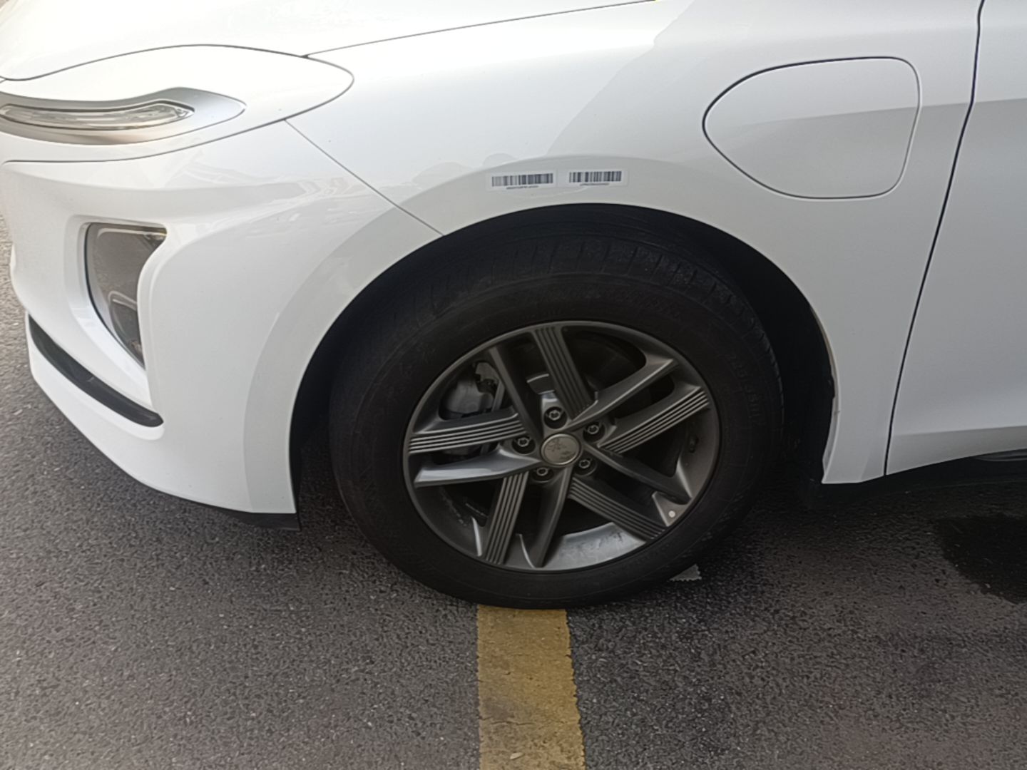 Hongqi E-QM5 2025 500km Range Commuter Version — снимка 10