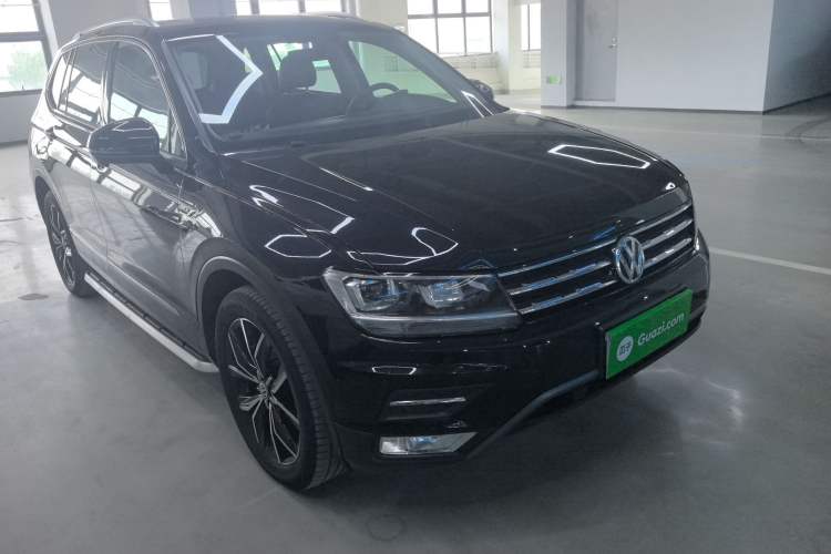 Used Volkswagen Tiguan L 2020 330TSI Automatic Two-Wheel Drive Smart Luxury Edition China VI Standard