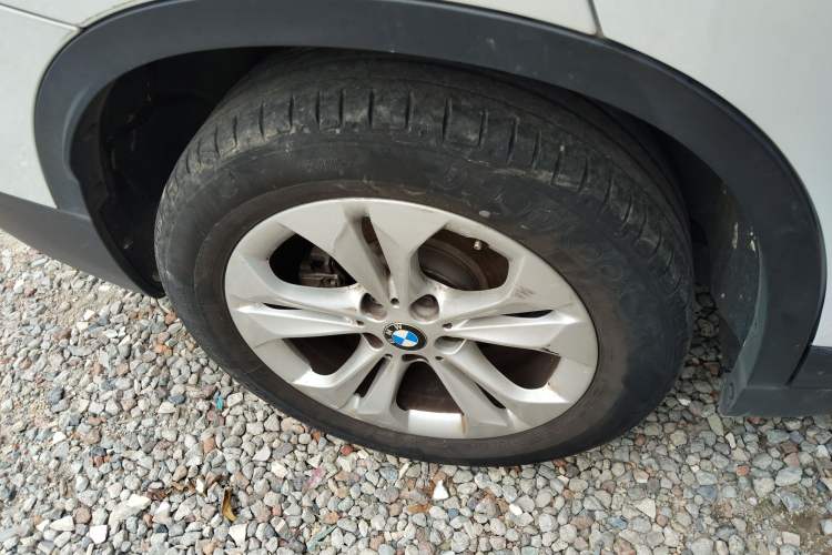 Used BMW X1 2016 sDrive18Li Premium Edition Exterior 5