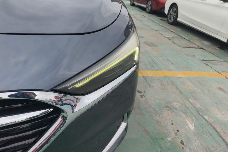 Used Buick LaCrosse 2019 28T Luxury Version
