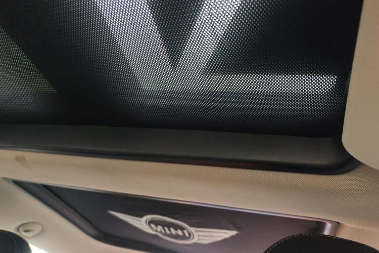 Used MINI 2014 1.2T ONE+ Headliner