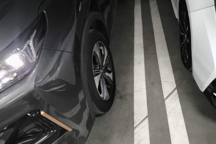 Used CHANGAN CS55PLUS 2022 2nd Generation 1.5T DCT Luxury Version Left Front Wheel Hub