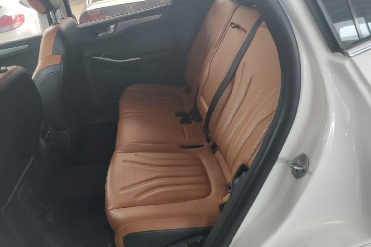 Used Ford Escape 2020 EcoBoost 245 Two-Wheel Drive Smart & Enjoyment Model
