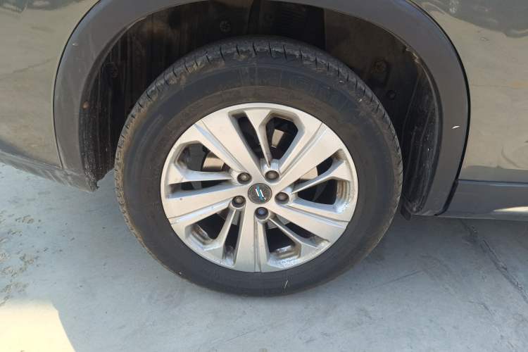 Used CHANGAN OSHAN X7 2020 1.5T Manual Luxury Version Exterior 5