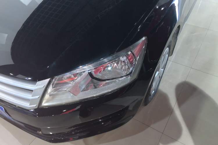 Used Volkswagen Santana 2015 1.4L Manual Fashion Edition Left Front Headlight