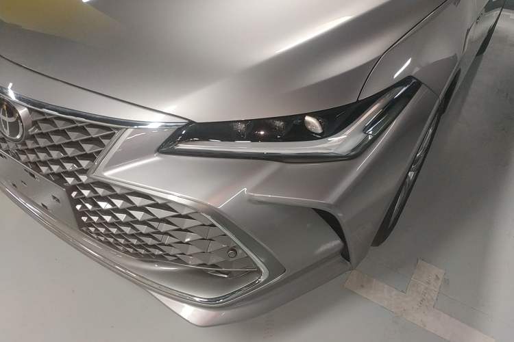 Used Toyota Avalon 2024 Dual-Engine 2.5L XLE Premium Edition