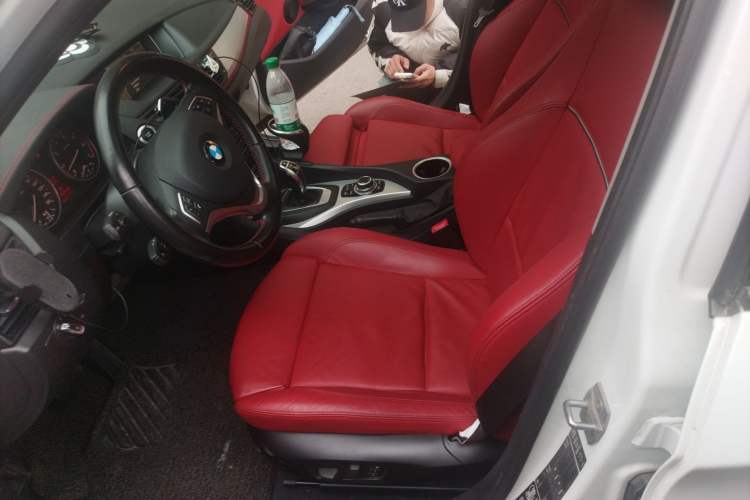 Used BMW X1 2014 xDrive20i Sports Design Package